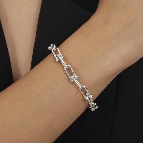 Tuva  armbnd